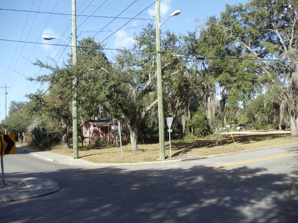 Seminary Lane: 1000-1200 NW 5th Avenue, Gainesville, FL 32601